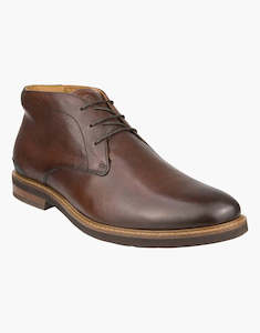 Menswear: Florsheim Highland Walnut Tumbled Chukka Boot