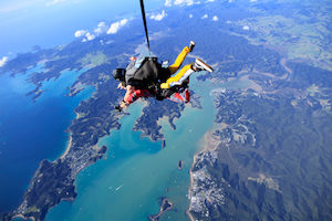 Tandem Skydive 16,000 ft Bay of Islands