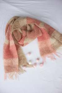 Clothing: Candy Scarf - Marshmallow 🎀