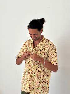 Clothing: Tom Shirt - Retro Floral