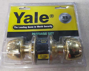 Yale Passage Door Handle Set - New