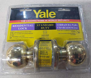 Yale Passage Door Handle Set - New