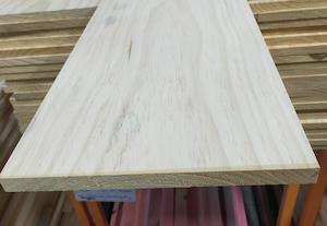 Plywood: 300X25  (285-290 x 18-20 APPROX Actual) Untreated Dressed 4 Sides S/L 2.4m