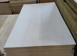 Plywood: 2440x1220x3.6mm BBCC HARDWOOD UT PLY