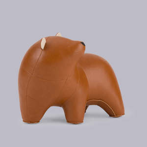 Homeware: Zuny | Doorstop | Gaze Bear Bero | Tan