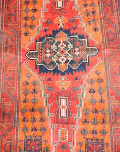 Balouch Red Medallion Rug 215x106cm