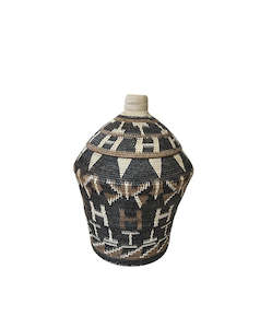 Furniture: African Tribal Motif Basket w/Lid - Small Brown/Cream on Black