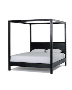 Furniture: Villa 4 Poster Bed