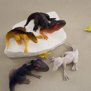 Moulds: 3D Dragon / Dinosaur Moulds - Easter