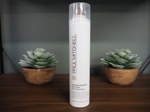 Hairdressing: Invisible Wear Brunette Dry Shampoo