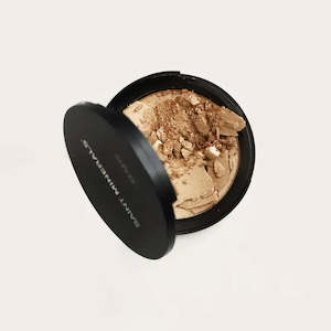 Face: Saint Minerals Pressed Highlighter - Golden Glow