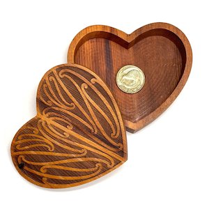 Artist: Papa Ngakau - Recycled Rimu Heart Keepsake Box