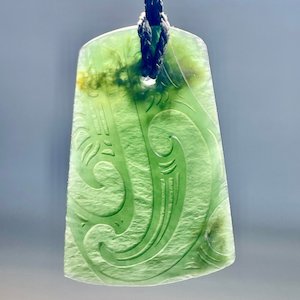 Pounamu Toki - Moko Engraved - Translucent