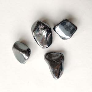 Haematite Tumbled Crystal (1-2cm)