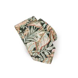 Liberty Hawaiian  Tie by Parisian