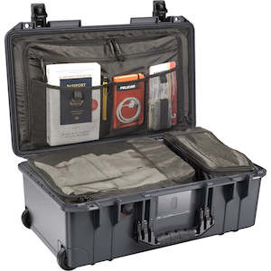 Pelican Cases - 1535TRVL Air Case - Internal dimensions: 518 x 284 x 183 mm.