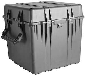 Pelican Cases: Pelican Case - 0370 Protector Cube Case - Internal dimensions: 610 x 610 x 610 mm.