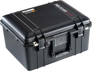 Pelican Cases - 1557 Air Case - Internal dimensions: 440 x 330 x 248 mm.