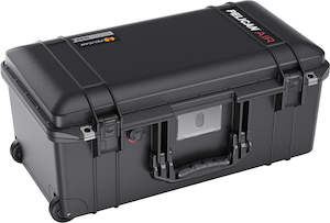 Pelican Cases - 1556 Air Case - Internal dimensions: 385 x 289 x 216 mm.