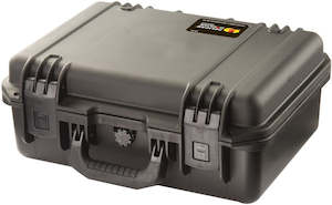 Pelican Cases - iM2200 Storm Case - Internal Dimensions: 381 x 267 x 152 mm.