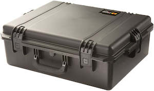 Pelican Storm Cases: Pelican Cases - iM2700 Storm Case - Internal Dimensions: 559 x 432 x 203  mm.