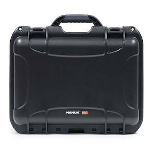 Nanuk - 920 - Internal Dimensions: 381 x 267 x 157 mm.