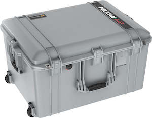 Pelican 1637 Air Case (SILVER)