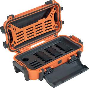 Plastic container, household: R20 Personal Utility Ruck Case