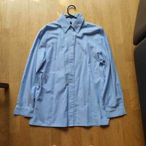 Light blue cotton show shirt, ladies 8 / 10 (girls 14)