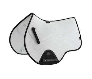 Internet only: Premier Equine Close Contact Airtechnology Anti Slip GP/ Jump Square saddle pad