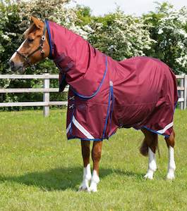 Premier Equine Buster 40g Turnout Rug with Classic Neck Cover