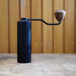 VARIA Steel Burr Hand Grinder