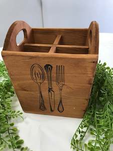 Homewares: Natural Wooden Cutlery Box