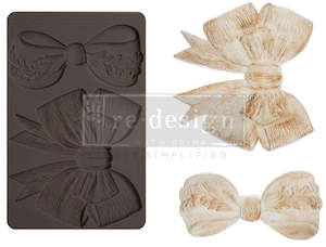 Redesign with Prima Moulds - Vintage Opulence Bow by Kacha