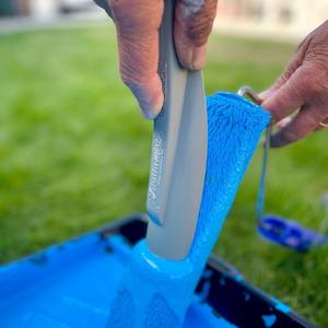 Building supplies: Recycled Plastic Rolla-wipa™ 3-in-1 Paint Roller Cleaner