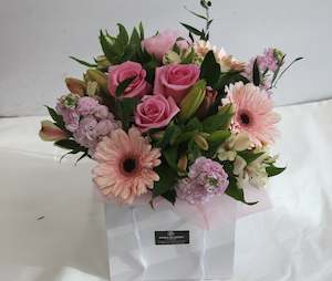 Florist: Blooming Pink Birthday Flowers