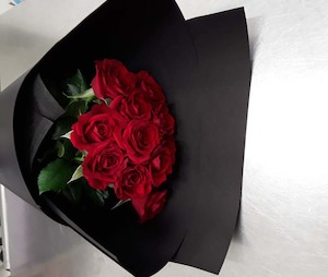 Black Wrapped Dozen Red Roses