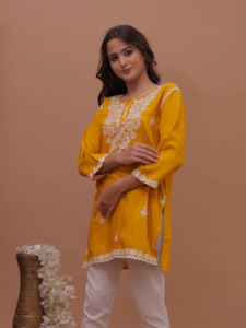 Kurti Pants: Sonal Short Kurti