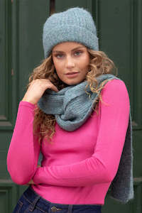 Accessories: Lila Beanie