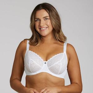 Lingerie: Lily Lace Full Cup Bra - White