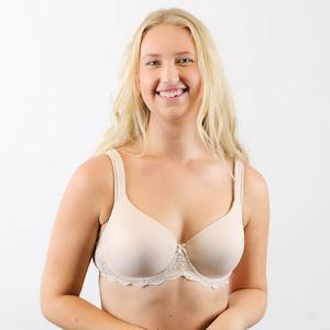 Lingerie: Smooth T Shirt Bra - Latte