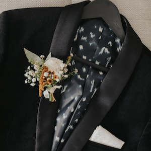 Buttonholes