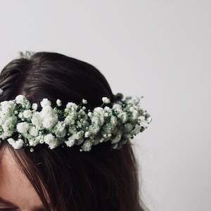 A La Carte // The Flower Crown