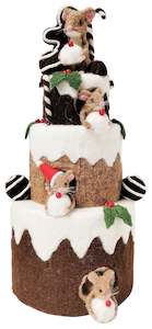 Mouse in Teir Cake