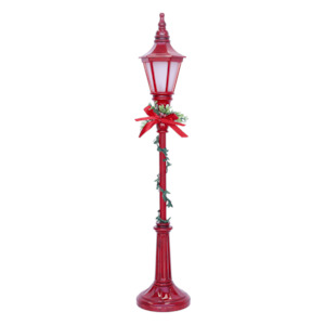 Gift: Red Street Lamp