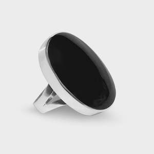 Gift: Black Onyx Oval Ring