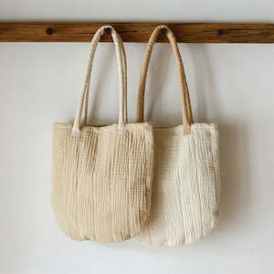 Gift: Fyra Classic Tote