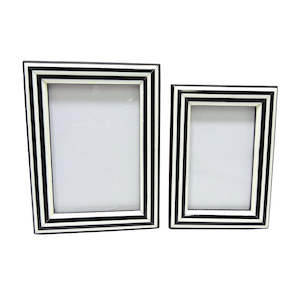 B&W Resin Photo Frame