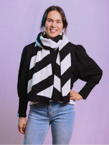 Gift: Hello Friday Ziggy Scarf