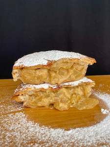 Spiced Apple Banana & Custard Roti Pie - 2 Pack